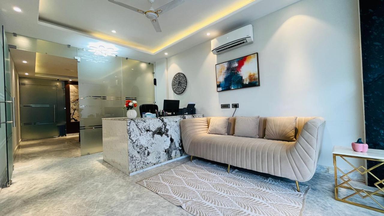 Zen Suites Gurgaon - Luxe Stays Collection Kültér fotó