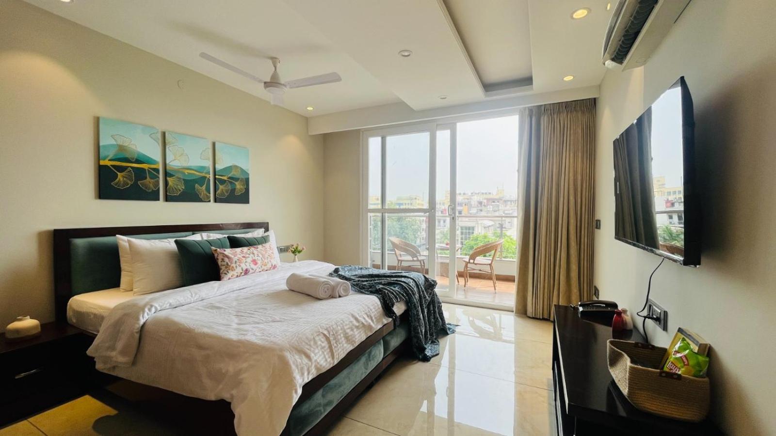 Zen Suites Gurgaon - Luxe Stays Collection Kültér fotó